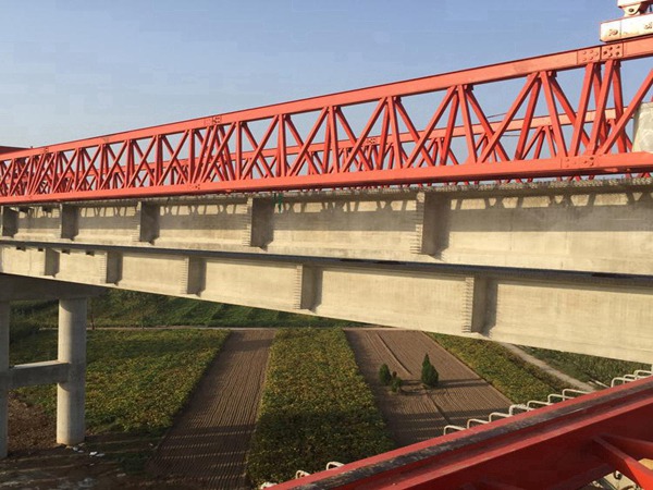 福建泉州架桥机厂家起吊30米预制T梁